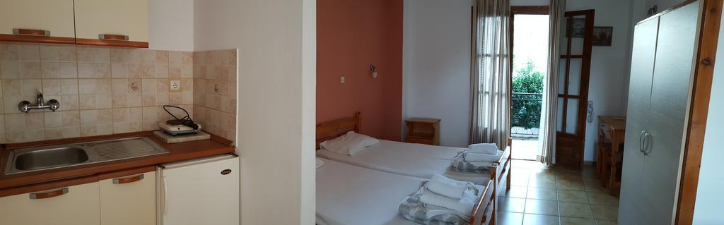 איפסוס Marilena Apartments & Studios מראה חיצוני תמונה