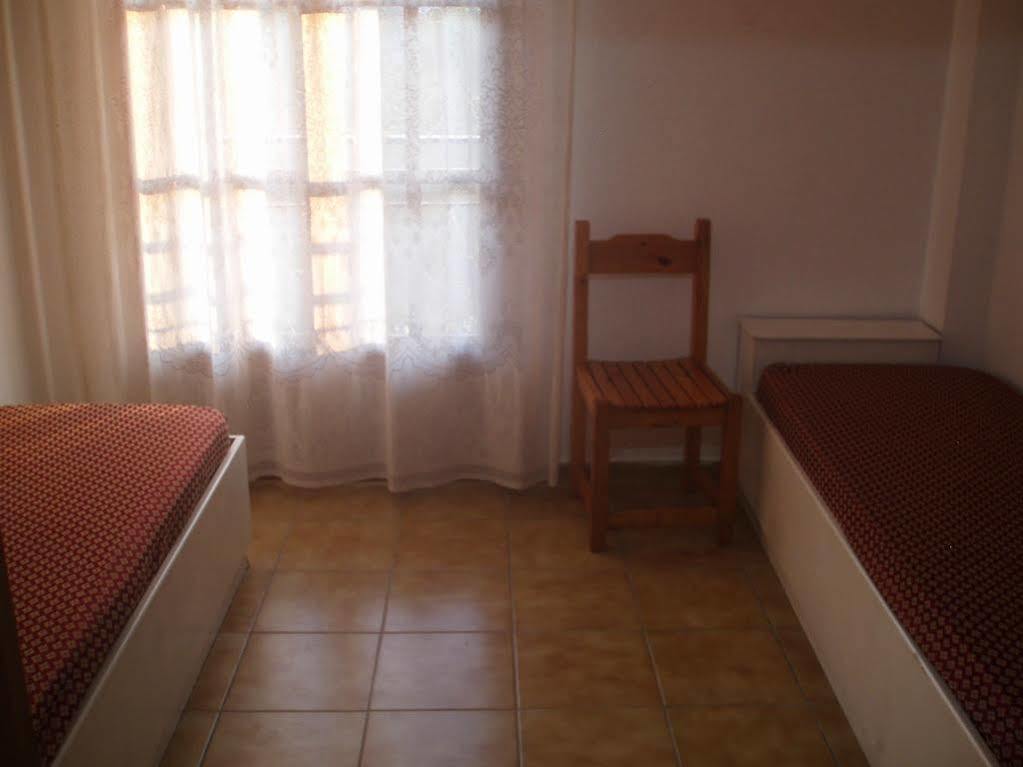 איפסוס Marilena Apartments & Studios מראה חיצוני תמונה